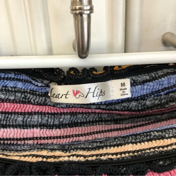 Heart Hips stretchy women’s crop top - Picture 6 of 8